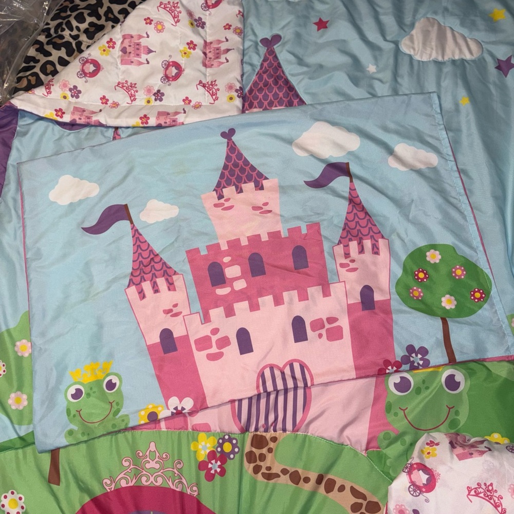 Princess Pink Comforter Set - Picture 2 of 7